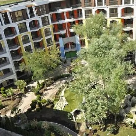 2 Harmony Komplex * 阳光海滩